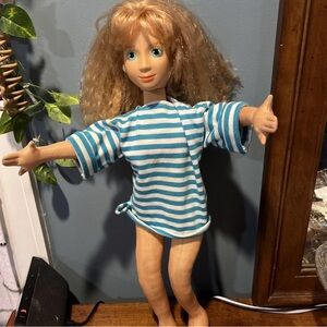 Mattel 1986 Hot Looks Poseable Soft Body Doll vtg